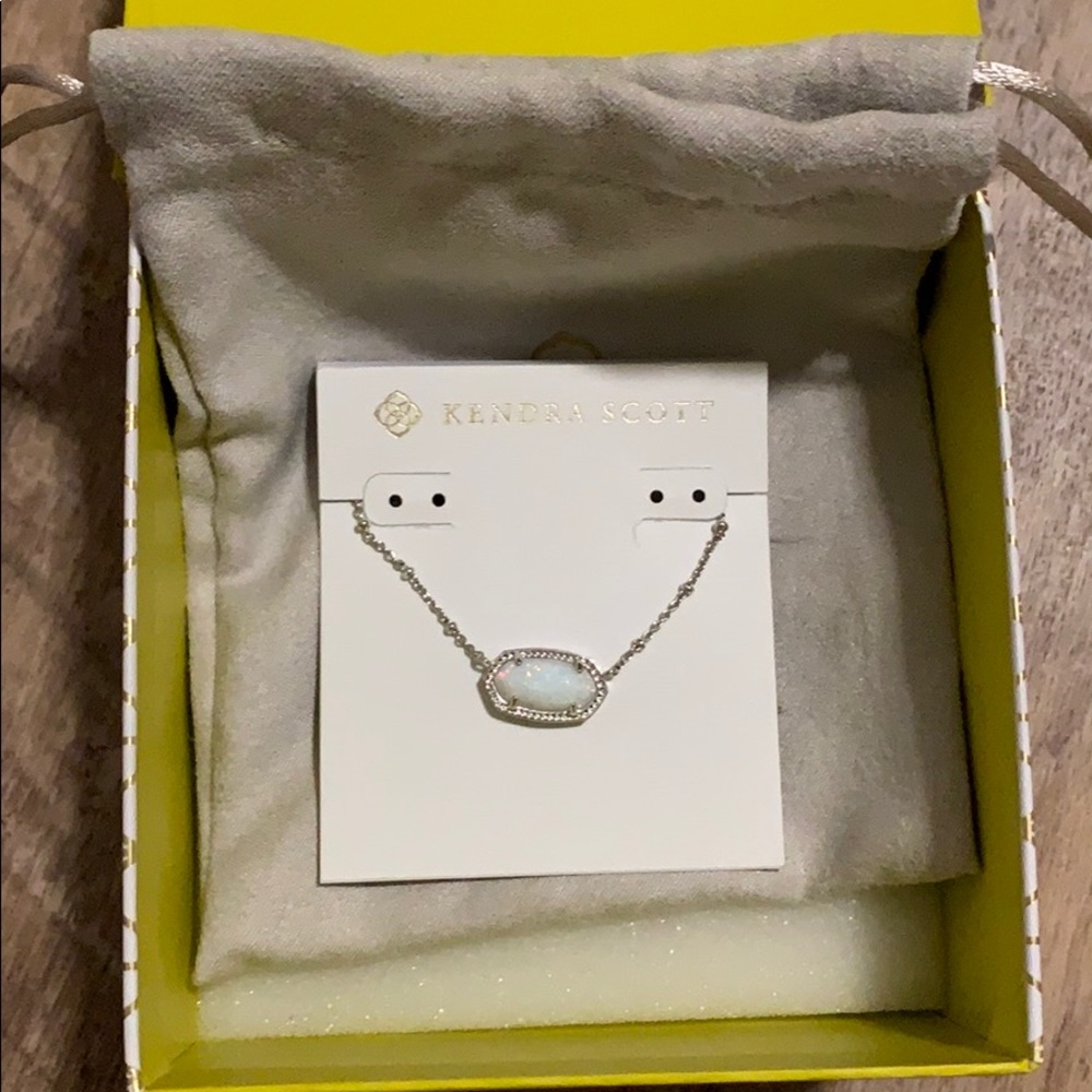 NWT Kendra Scott Opal Elisa Necklace